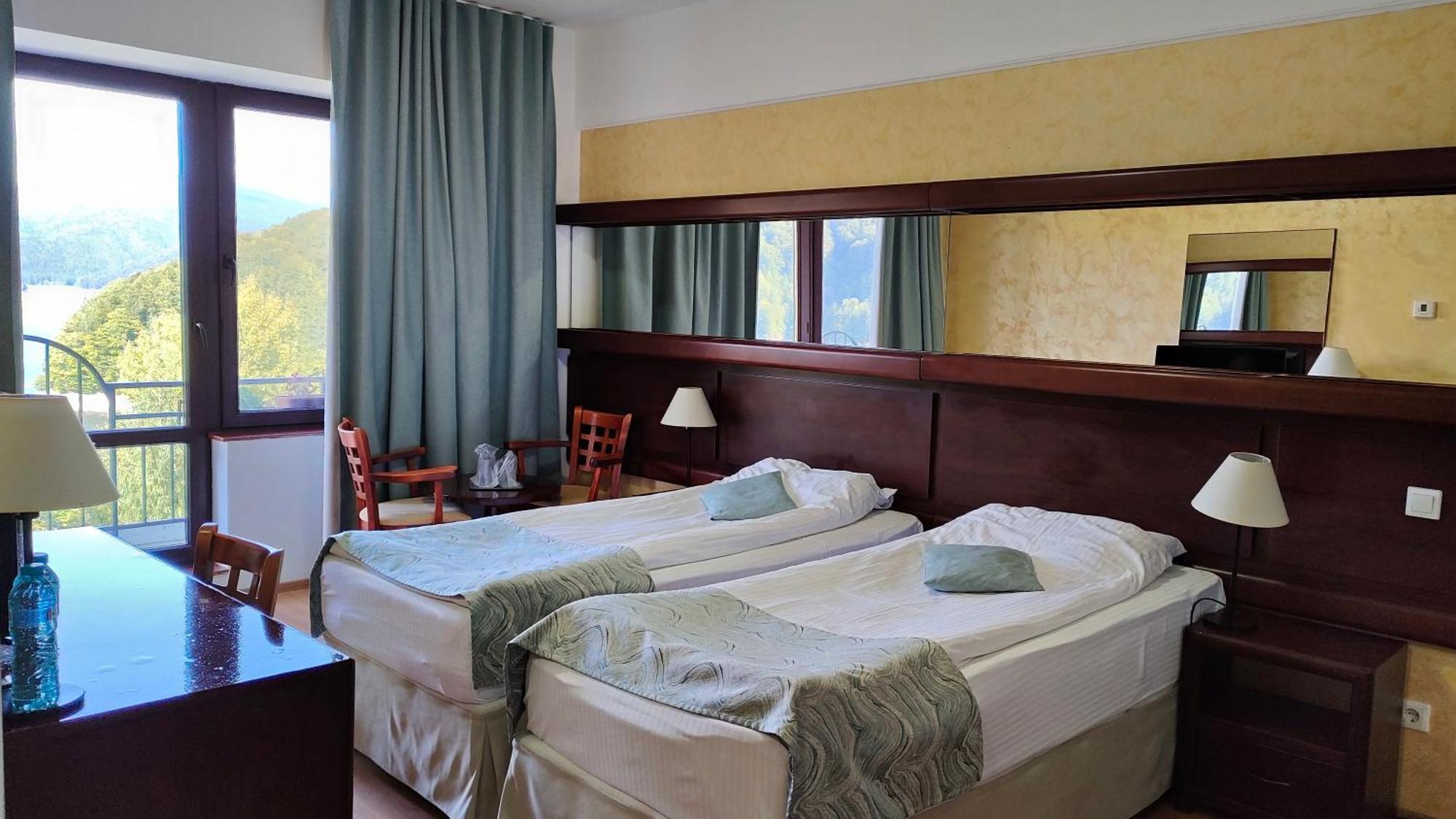 Hotel Valea Cu Pesti Căpăţîneni-Ungureni 외부 사진