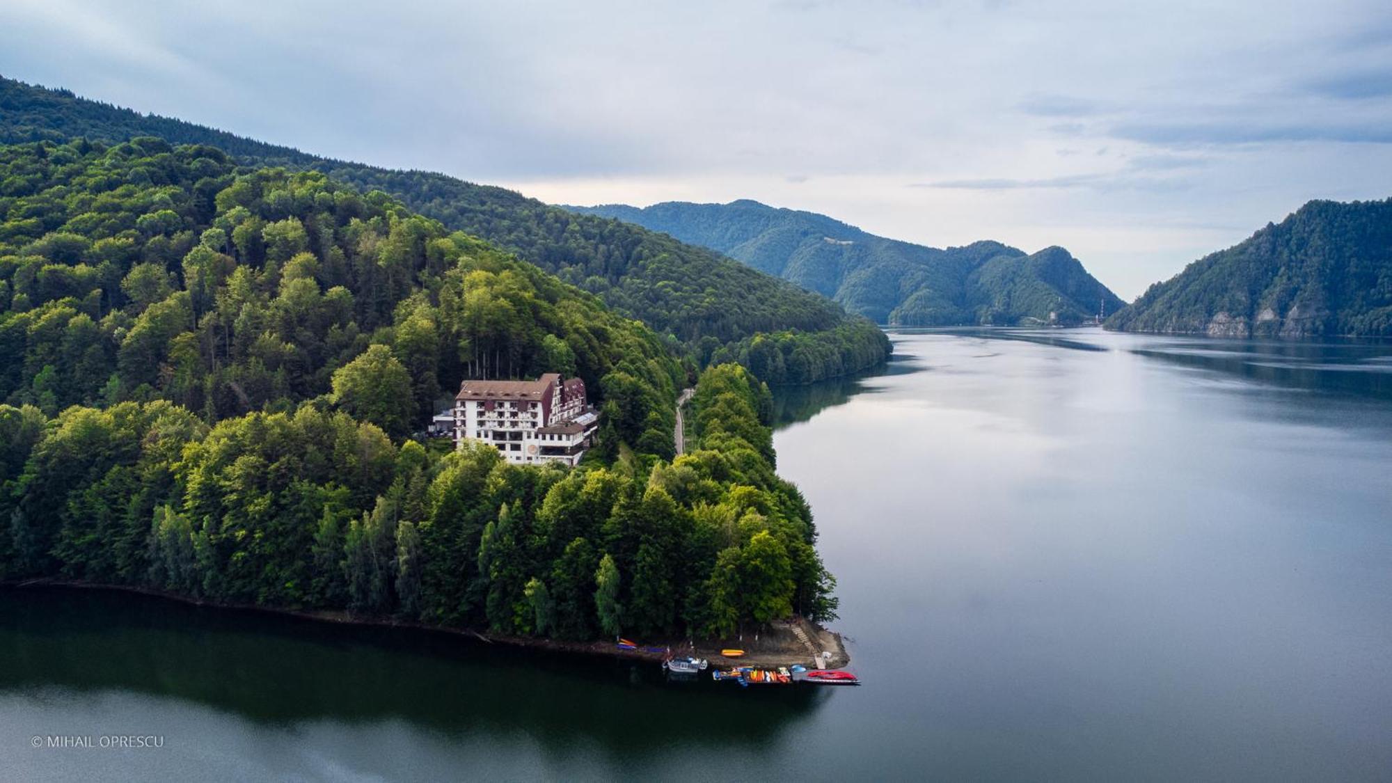 Hotel Valea Cu Pesti Căpăţîneni-Ungureni 외부 사진
