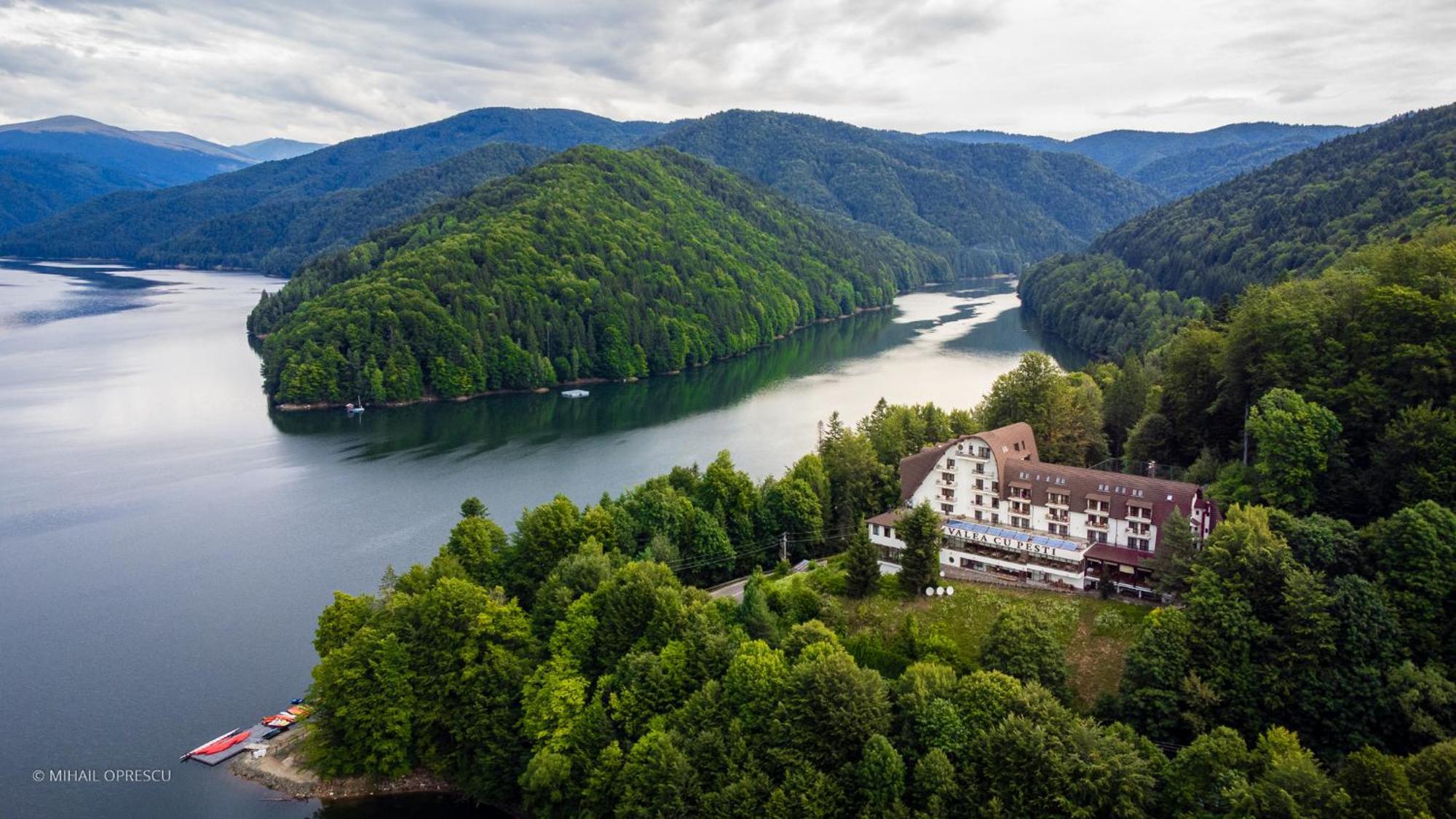 Hotel Valea Cu Pesti Căpăţîneni-Ungureni 외부 사진