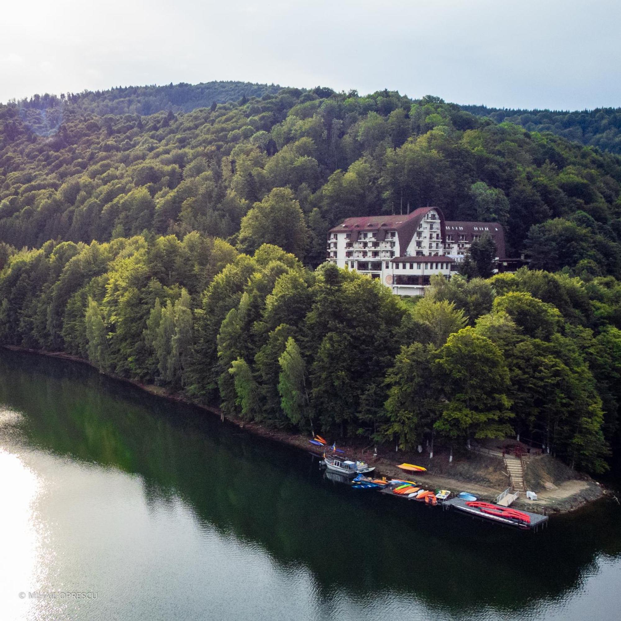 Hotel Valea Cu Pesti Căpăţîneni-Ungureni 외부 사진